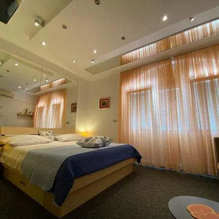 Studio Apartment And Rooms Adria Vodice Exterior photo