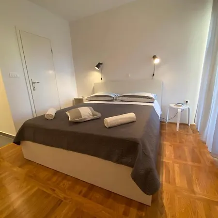 Studio Apartment And Rooms Adria Vodice Exterior photo